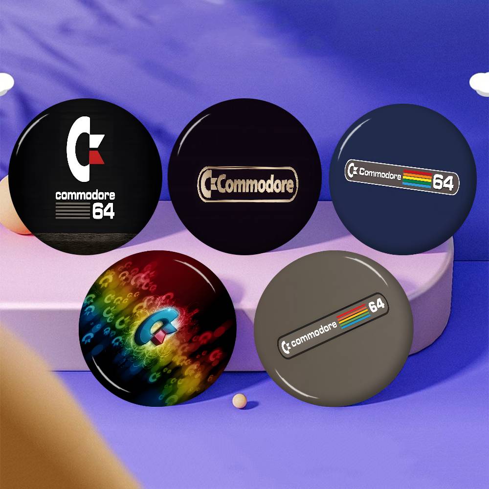 C-Commodore-64 เข็มกลัดปุ่มสไต - Tech Accessories Backpack บทวิจารณ์และราคา