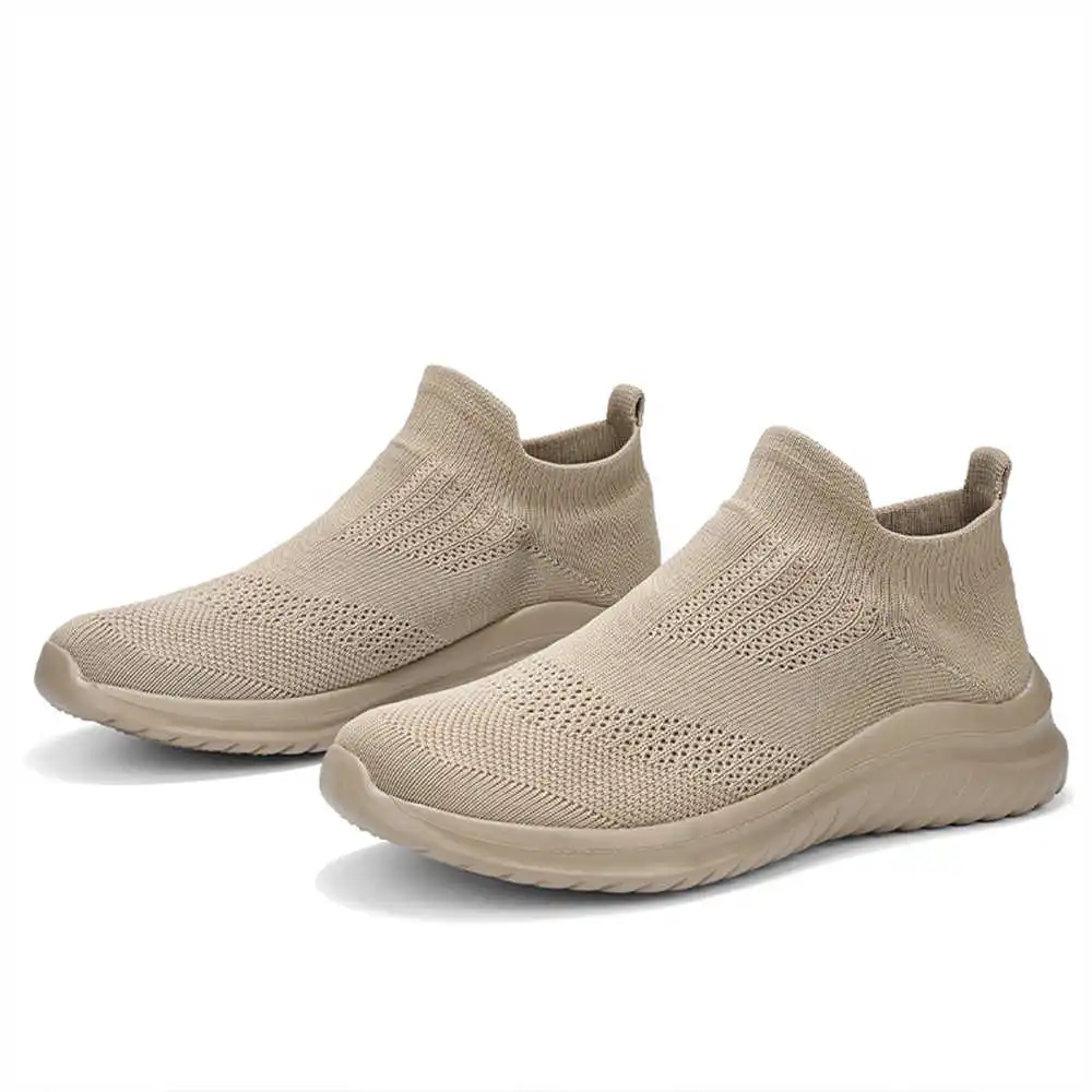 Beige Soft ใหม่รองเท้าเทนนิส M - Tech Accessories For College บทวิจารณ์และราคา