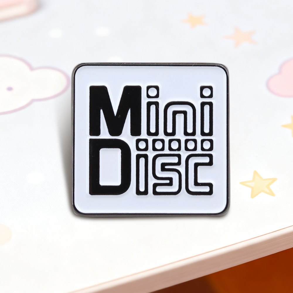 เข็มกลัดโลหะเคลือบลายโลโก้ Min - Tech Accessories Backpack บทวิจารณ์และราคา